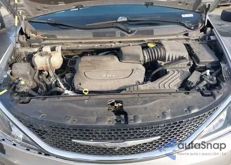 2017 Chrysler Pacifica Limited from USA, damaged, VIN 2C4RC1GG2HR652725